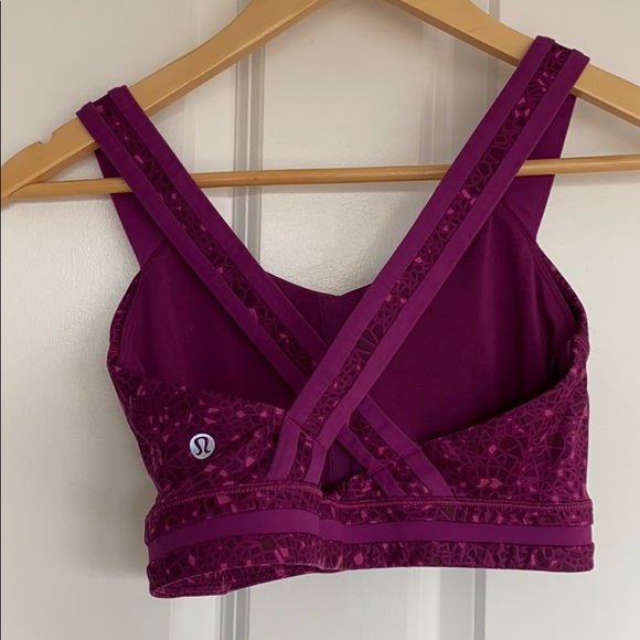 Lululemon Run Stash it Bra - Picture 2 of 3